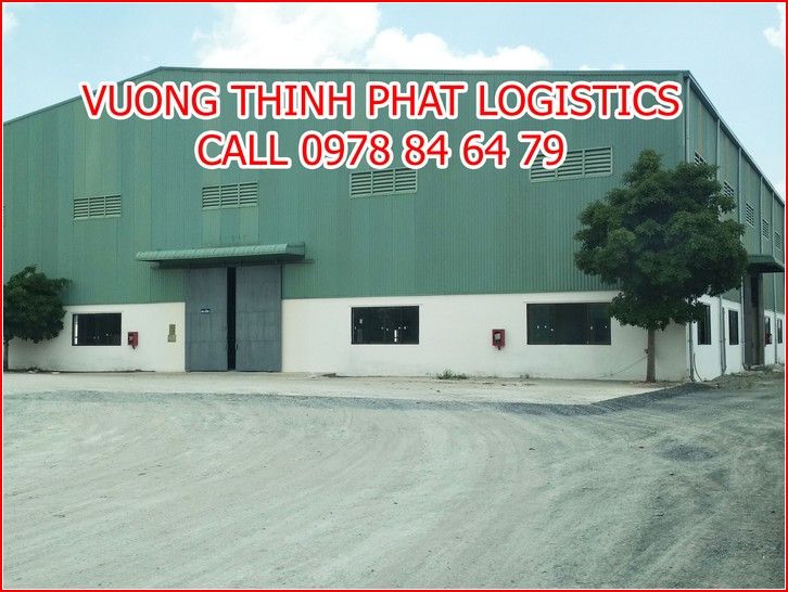 Cho thuê gấp nhà xưởng 2.500m2 mặt tiền Phan Văn Hớn, Hóc Môn